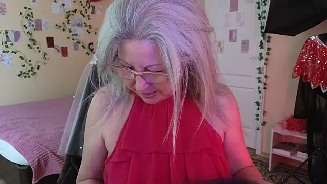 Wane Witch online show from 17, 4, 2026