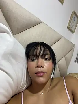 Snapshot of adalinarusell_ chatting on 11, 7, 2026 adalinarusell online show from 11, 7, 2026
