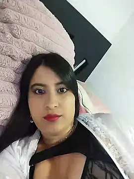 Snapshot of mialorents chatting on 15, 3, 2025 mialorents online show from 15, 3, 2025