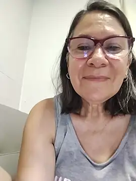 Snapshot of victoria_wayne chatting on 12, 6, 2026 victoria wayne online show from 12, 6, 2026
