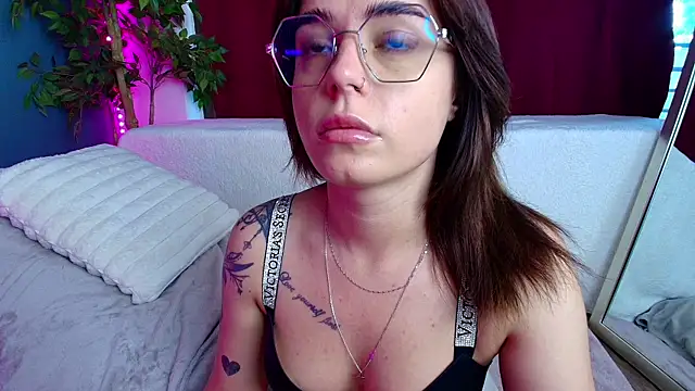 Snapshot of Perfect_Moans chatting on 29, 5, 2026 Perfect Moans online show from 29, 5, 2026