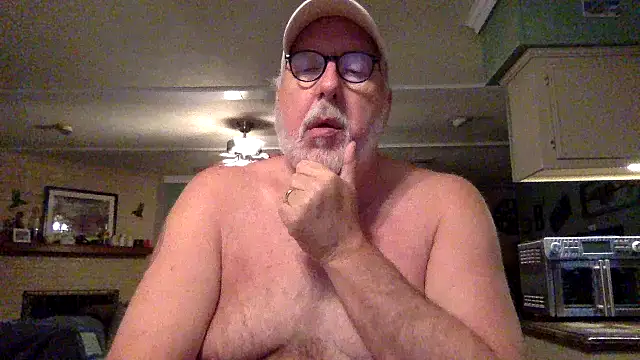 Snapshot of superbearboss chatting on 30, 11, 2025 superbearboss online show from 30, 11, 2025