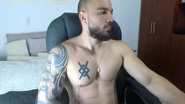 Snapshot of Isaac_Carter chatting on 21, 10, 2025 Isaac Carter online show from 21, 10, 2025