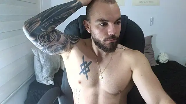 Snapshot of Isaac_Carter chatting on 23, 10, 2025 Isaac Carter online show from 23, 10, 2025