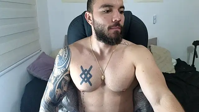 Snapshot of Isaac_Carter chatting on 11, 11, 2025 Isaac Carter online show from 11, 11, 2025