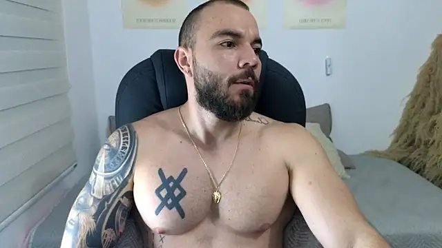 Snapshot of Isaac_Carter chatting on 26, 11, 2025 Isaac Carter online show from 26, 11, 2025