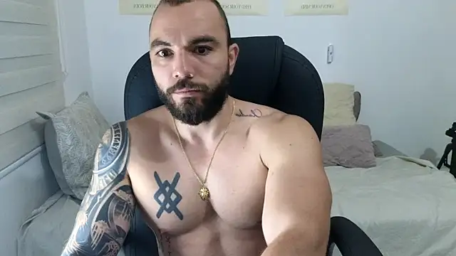 Snapshot of Isaac_Carter chatting on 11, 1, 2026 Isaac Carter online show from 11, 1, 2026