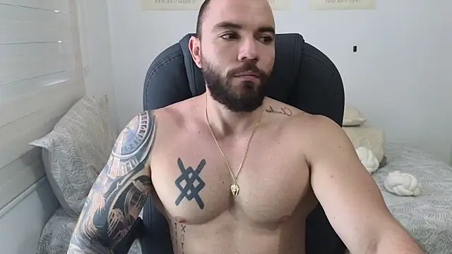 Snapshot of Isaac_Carter chatting on 18, 1, 2026 Isaac Carter online show from 18, 1, 2026