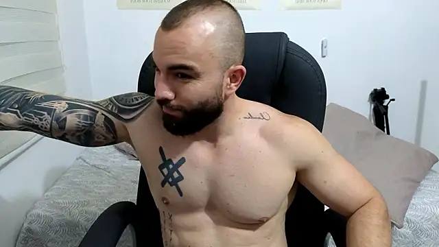 Snapshot of Isaac_Carter chatting on 2, 2, 2026 Isaac Carter online show from 2, 2, 2026