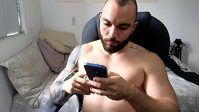 Snapshot of Isaac_Carter chatting on 8, 2, 2026 Isaac Carter online show from 8, 2, 2026