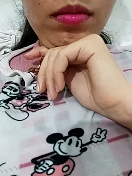 saraaxx1 online show from 19, 2, 2026