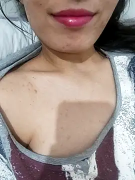 saraaxx1 online show from 15, 3, 2026