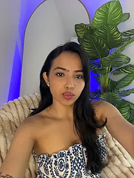  Emily Thompson  online show from 26, 3, 2026