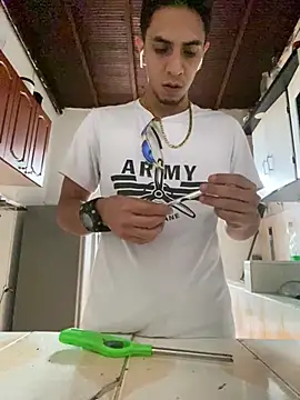 Snapshot of Monkey_uchiha777 chatting on 15, 3, 2025 Monkey uchiha777 online show from 15, 3, 2025