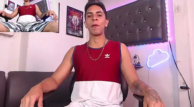 Snapshot of Monkey_uchiha777 chatting on 16, 3, 2025 Monkey uchiha777 online show from 16, 3, 2025