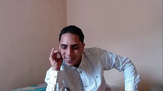 Snapshot of Monkey_uchiha777 chatting on 17, 9, 2025 Monkey uchiha777 online show from 17, 9, 2025