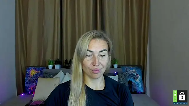 Kiss julli88I online show from 24, 10, 2025