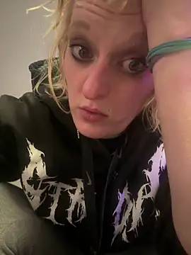 KITTYBOOBOOFUXX online show from 22, 12, 2025