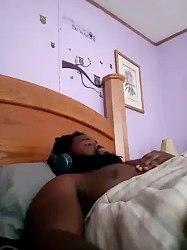 Snapshot of shaniko89isscam chatting on 5, 3, 2025 shaniko89isscam online show from 5, 3, 2025