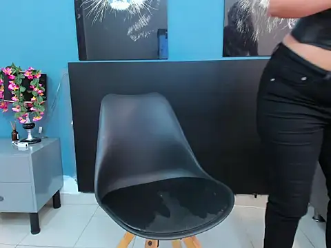 SophiaQueens online show from 5, 2, 2026