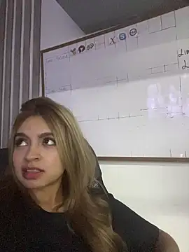  Gabytaylor online show from 15, 10, 2025