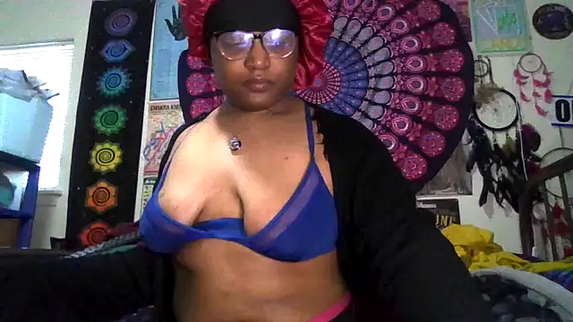 Snapshot of GardeniaFields chatting on 9, 3, 2026 GardeniaFields online show from 9, 3, 2026