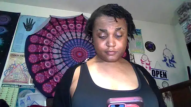 Snapshot of GardeniaFields chatting on 7, 4, 2026 GardeniaFields online show from 7, 4, 2026