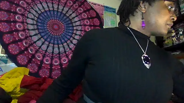 Snapshot of GardeniaFields chatting on 8, 4, 2026 GardeniaFields online show from 8, 4, 2026