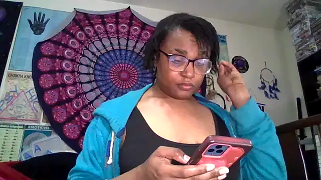 Snapshot of GardeniaFields chatting on 11, 4, 2026 GardeniaFields online show from 11, 4, 2026