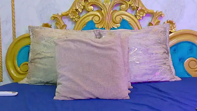 Snapshot of CataStones chatting on 18, 11, 2025 CataStones online show from 18, 11, 2025