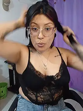 DaniPoison online show from 12, 6, 2026