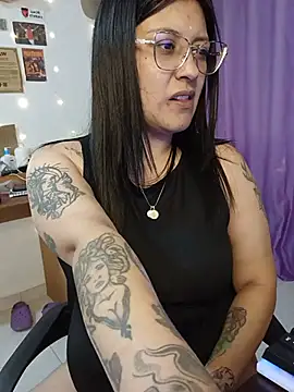 DaniPoison online show from 2, 7, 2026