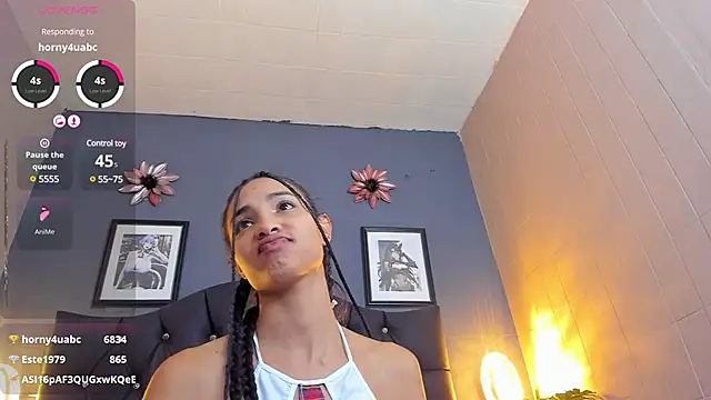 Snapshot of Lissandra_18 chatting on 12, 3, 2025 Lissandra 18 online show from 12, 3, 2025