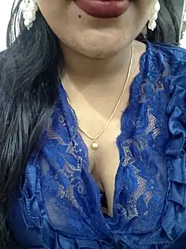 priya 00143 online show from 18, 4, 2026