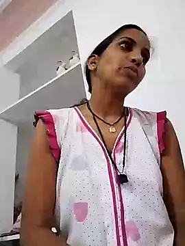 Hotty-Nidhi online show from 12, 3, 2025