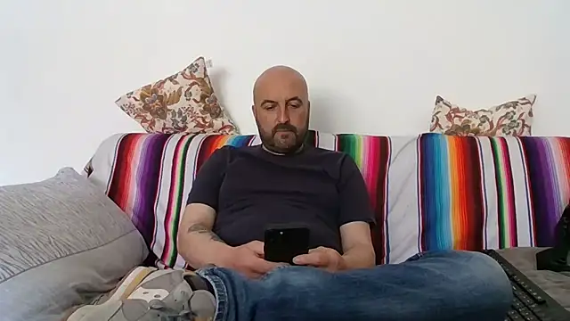 maxxxio12 online show from 19, 4, 2026