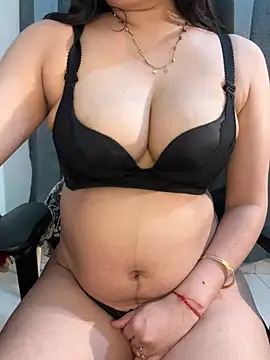 Snapshot of yours_chahat chatting on 28, 3, 2026 yours chahat online show from 28, 3, 2026