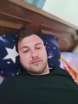 hugedickedd online show from 18, 5, 2026