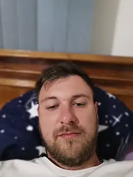 hugedickedd online show from 31, 5, 2026