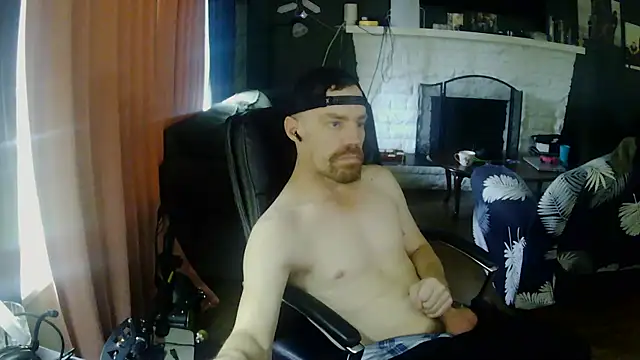 Slim Whitey online show from 12, 11, 2025