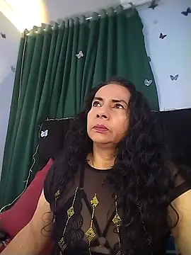 AlexaNovoa  online show from 13, 11, 2025