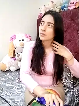 Snapshot of HOLY_DOLL chatting on 18, 3, 2025 HOLY DOLL online show from 18, 3, 2025