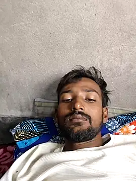 Snapshot of India_HOT23 chatting on 5, 10, 2025 India HOT23 online show from 5, 10, 2025