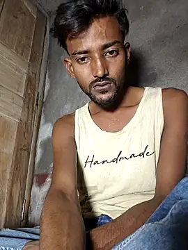 Snapshot of India_HOT23 chatting on 3, 11, 2025 India HOT23 online show from 3, 11, 2025