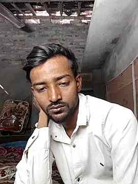 Snapshot of India_HOT23 chatting on 5, 12, 2025 India HOT23 online show from 5, 12, 2025