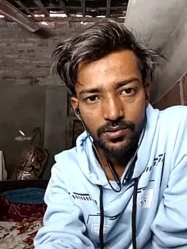 Snapshot of India_HOT23 chatting on 14, 12, 2025 India HOT23 online show from 14, 12, 2025