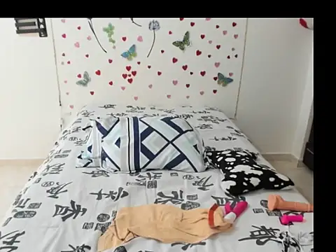 Snapshot of Olgahunder chatting on 16, 3, 2025 Olgahunder online show from 16, 3, 2025