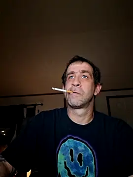 Snapshot of mayg chatting on 15, 4, 2026 mayg online show from 15, 4, 2026