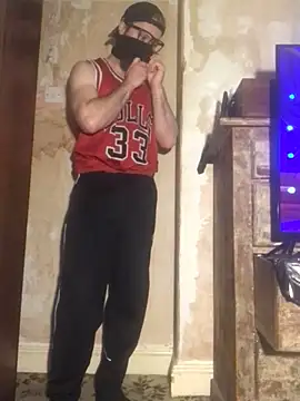 HairyCubBttmboy online show from 18, 3, 2025