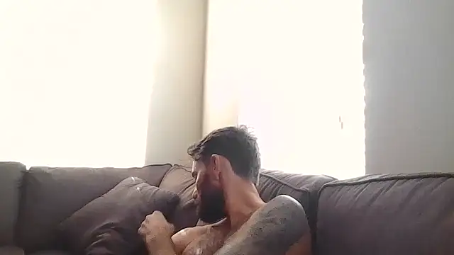 Snapshot of whowantsacreampie chatting on 8, 10, 2025 whowantsacreampie online show from 8, 10, 2025